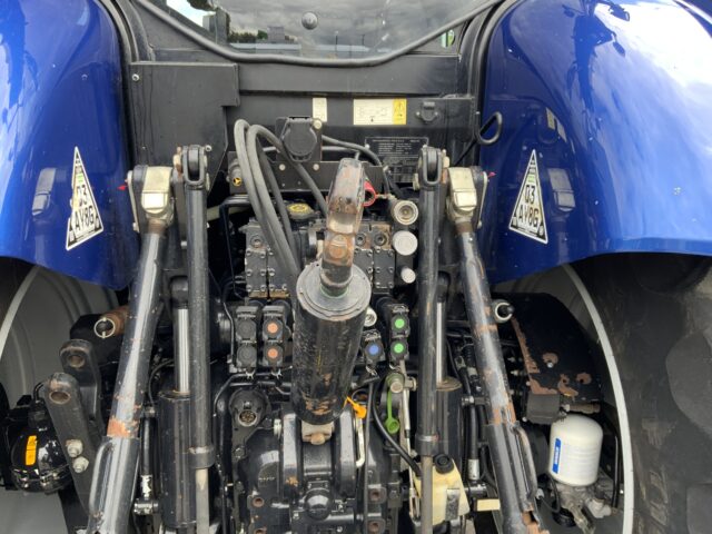 New Holland T7.270 Blue Power (ST24236)
