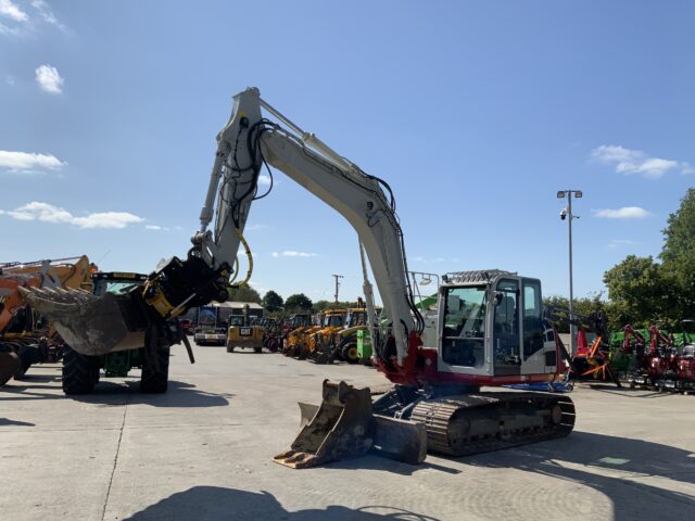 Takeuchi TB2150 Fitted with ENGCON Tilt Rotator (ST23965)