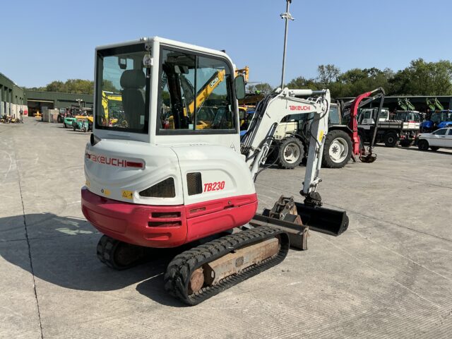 Takeuchi TB230 Digger (ST24063)
