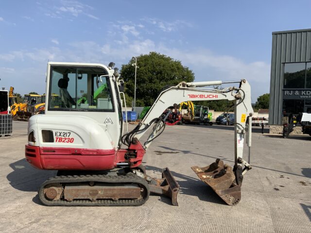 Takeuchi TB230 Digger (ST24109)