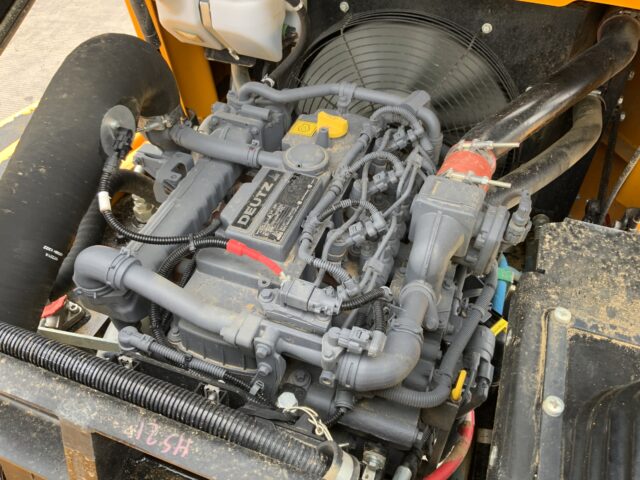 Thwaites 6 Tonne Swivel Tip Dumper (ST24252)