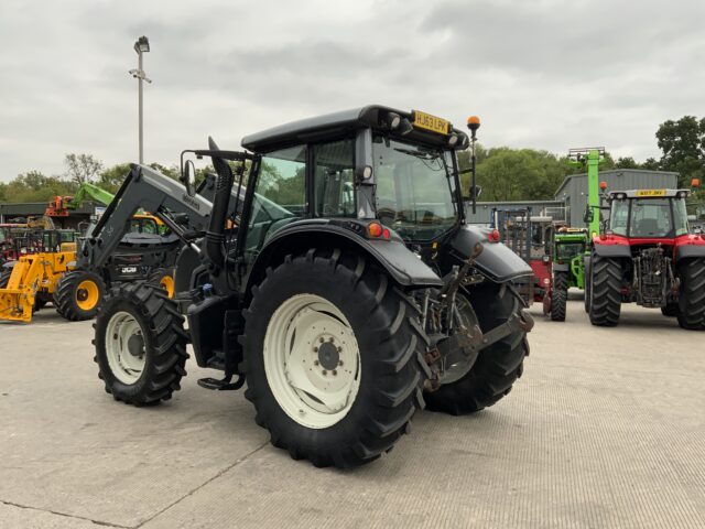 Valtra N113 Hi Tech Tractor (ST23833)