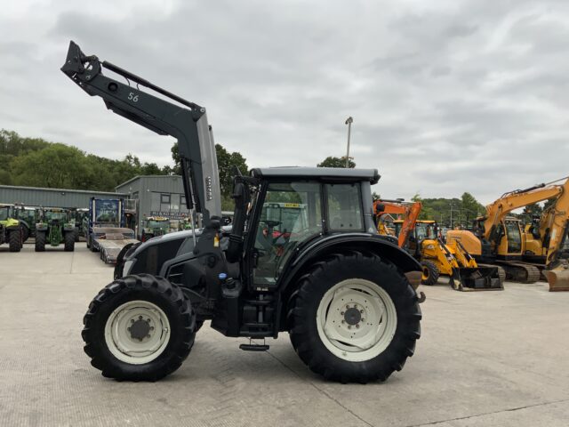 Valtra N113 Hi Tech Tractor (ST23833)