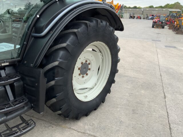 Valtra N113 Hi Tech Tractor (ST23833)
