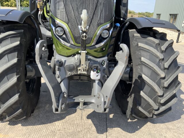 Valtra T175 Versu Tractor (ST24299)