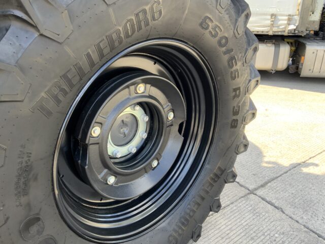 Valtra T175 Versu Tractor (ST24299)