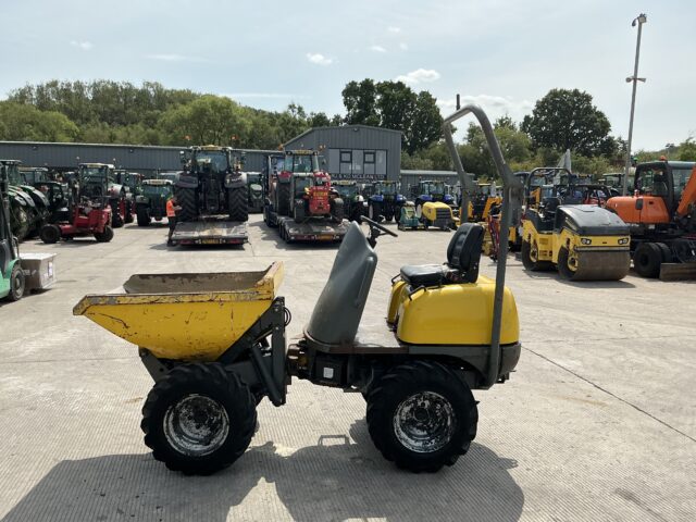 Wacker newson 1001 High Tip
