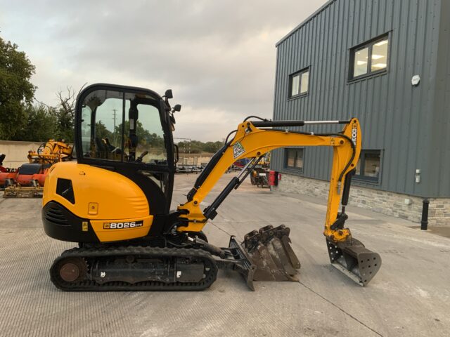 JCB 8026 CTS Digger (ST24349)