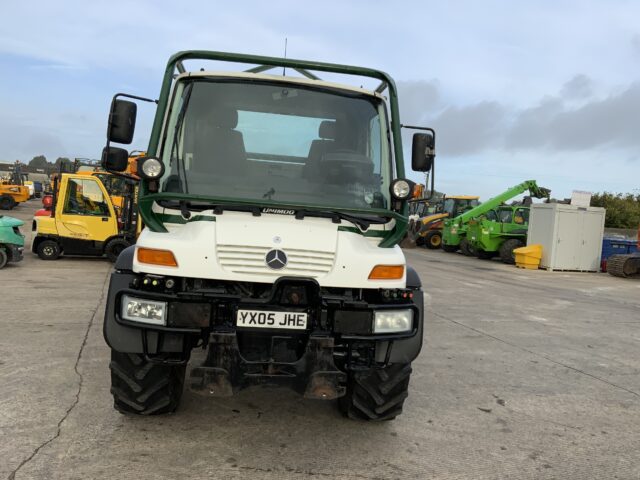 Mercedes Benz U400 Unimog (ST24212)