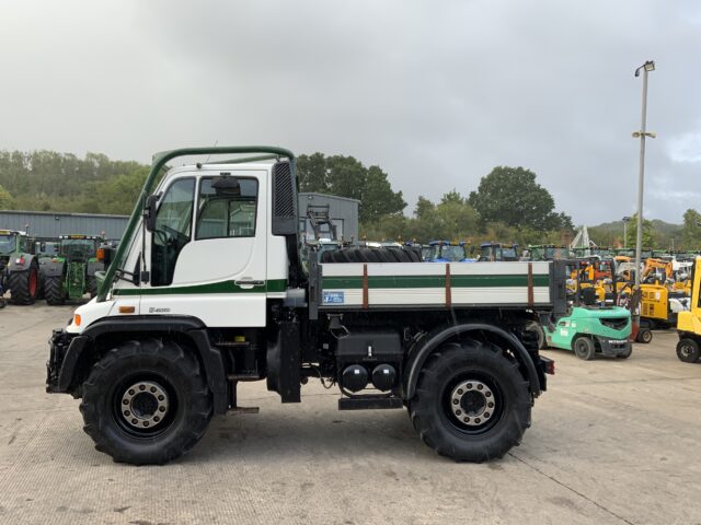 Mercedes Benz U400 Unimog (ST24212)