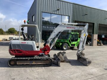 Takeuchi TB250 Digger (ST24283)