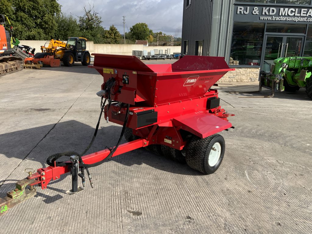 Toro Pro Pass 200 Top Dresser