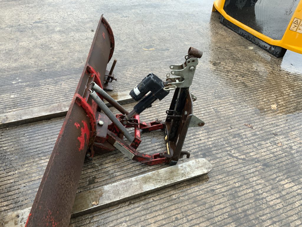 Logic 6Ft UTS 201 Snow Blade