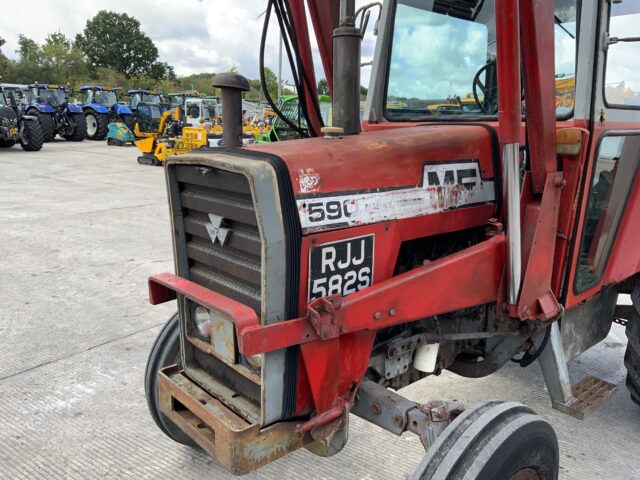 Massey Ferguson 590 Tractor (ST24159)