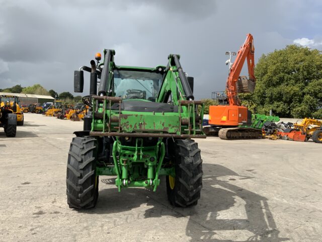 John Deere 6135R Tractor (ST23947)