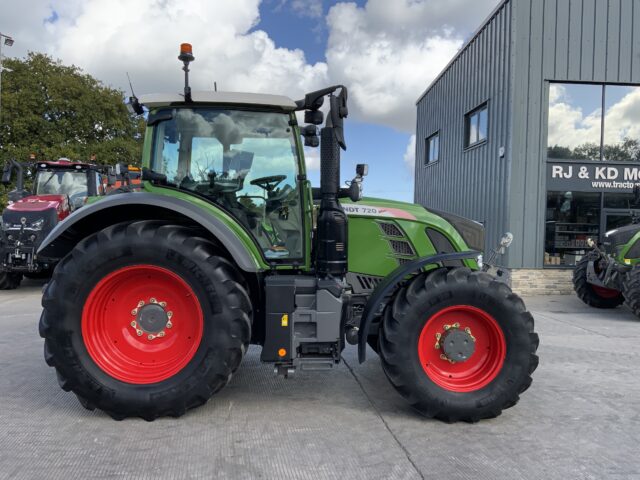 Fendt 720 Profi Plus Tractor (ST24336)