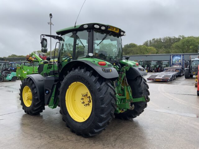 John Deere 6215R Tractor (ST24210)