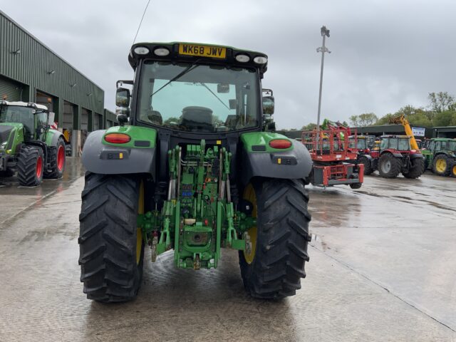 John Deere 6215R Tractor (ST24210)