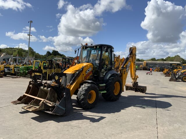 JCB 3CX Eco Contractor Wheeled Digger
