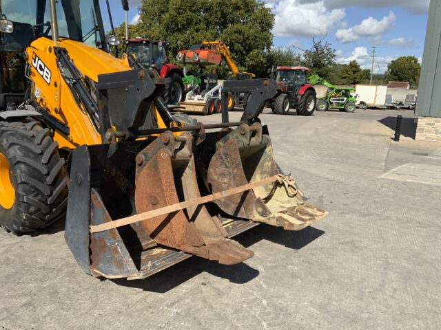 JCB 3CX Eco Contractor Wheeled Digger