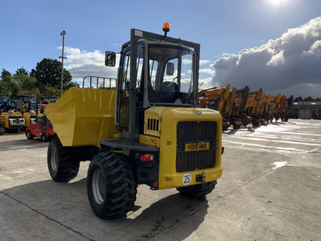 Wacker Neuson DW90 Straight Tip Dumper