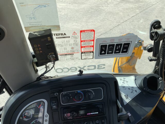 JCB 3CX Eco Contractor Wheeled Digger