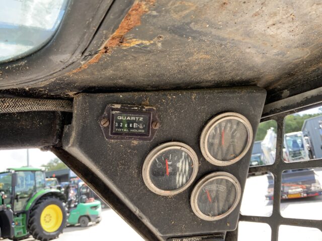 Bobcat 753 Wheeled Skid Steer (ST24402)