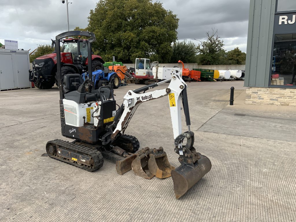 Bobcat E10Z Micro Digger (ST24535)