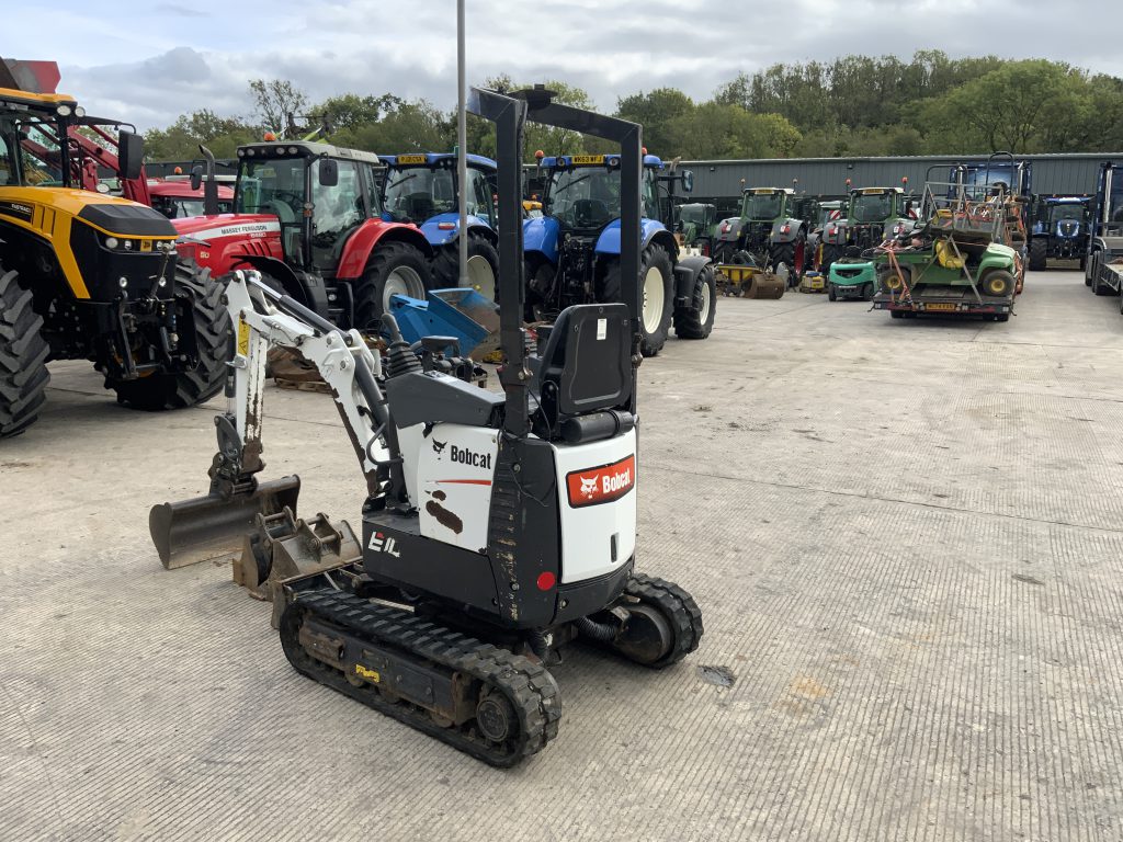 Bobcat E10Z Micro Digger (ST24535)