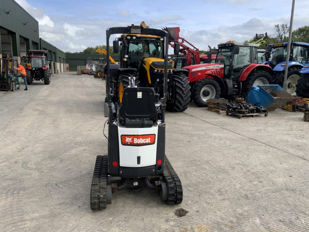 Bobcat E10Z Micro Digger (ST24535)