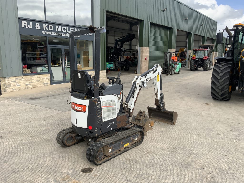 Bobcat E10Z Micro Digger (ST24535)