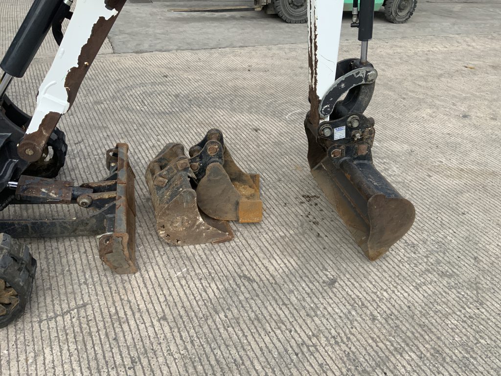 Bobcat E10Z Micro Digger (ST24535)