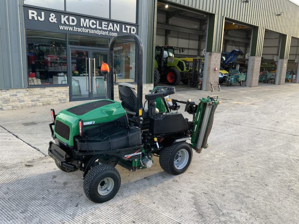 Ransomes Highway 3 Triple Mower 4WD (ST24328)