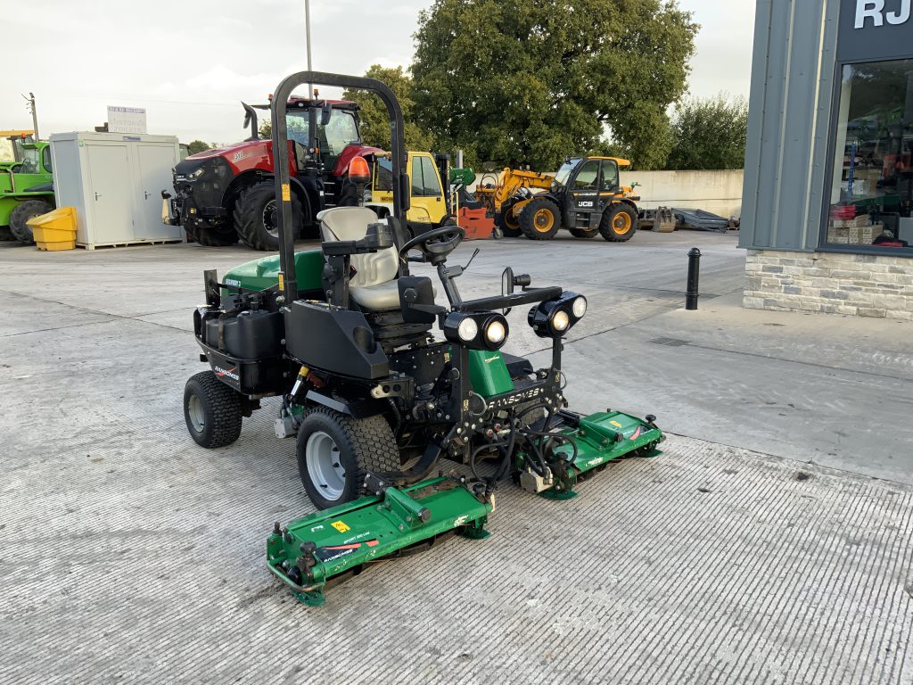 Ransomes Highway 3 Triple Mower 4WD (ST24328)