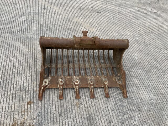 3Ft Riddle Bucket Attachment