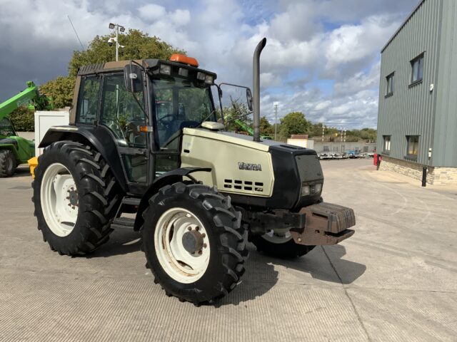 Valtra 6400 Reverse Drive Tractor (ST24155)
