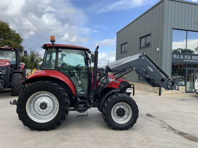 Case Farmall 115U Tractor (ST24139)