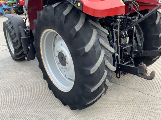 Case Farmall 115U Tractor (ST24139)