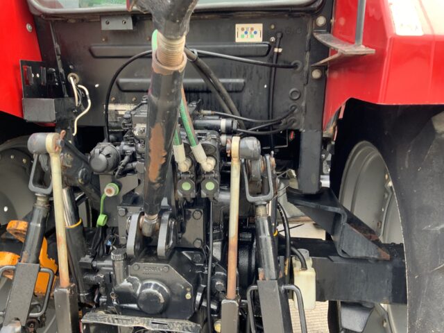 Case Farmall 115U Tractor (ST24139)