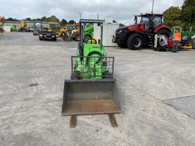 Avant 423 Compact Wheeled Telehandler (ST24518)