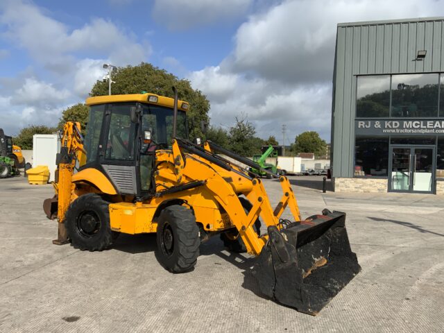 JCB 2CX Wheeled Digger (ST24343)