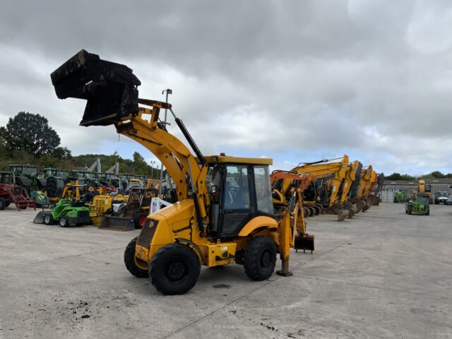 JCB 2CX Wheeled Digger (ST24343)