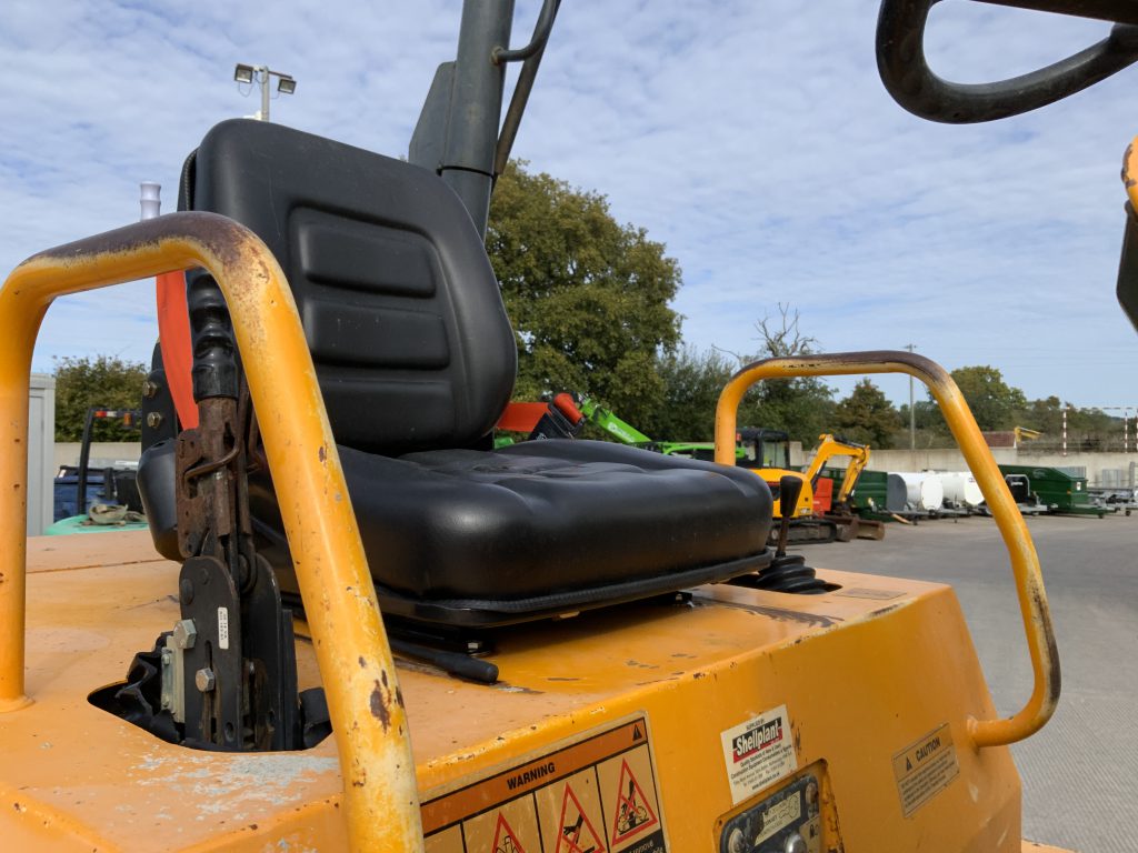 Thwaites 6 Tonne Straight Tip Dumper (ST23929)