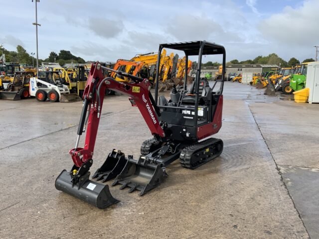Yanmar SV15 VT Digger (ST23921)