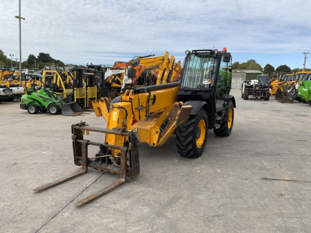 JCB 540-140 Hi Viz Telehandler (ST24049) JCB 540-140 Hi Viz Telehandler (ST24049)