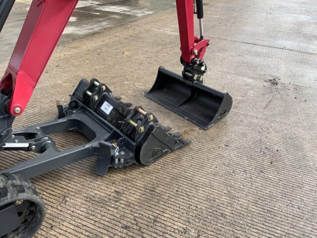 Yanmar SV15 VT Digger (ST23921)