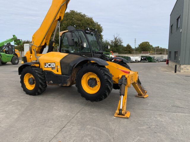 JCB 540-140 Hi Viz Telehandler (ST24049) JCB 540-140 Hi Viz Telehandler (ST24049)