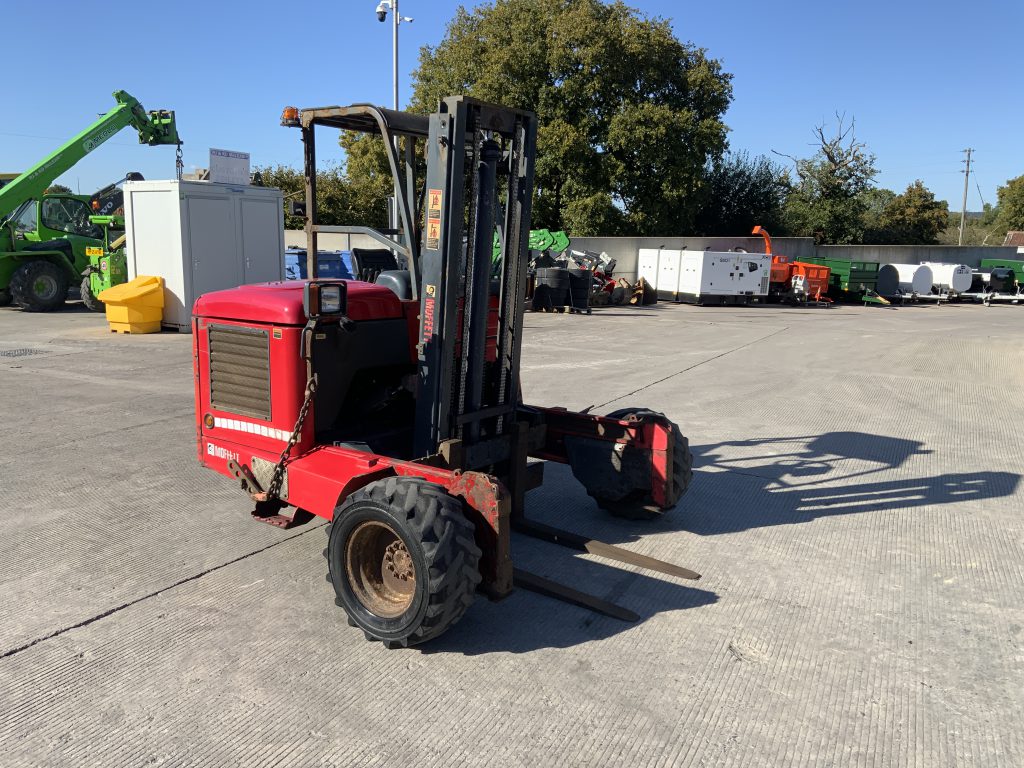 Moffett M8 25.3 Forklift (ST24021)