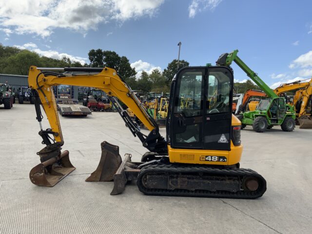 JCB 48Z-1 Digger (ST24551)