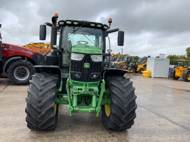 John Deere 6215R Tractor (ST23985)